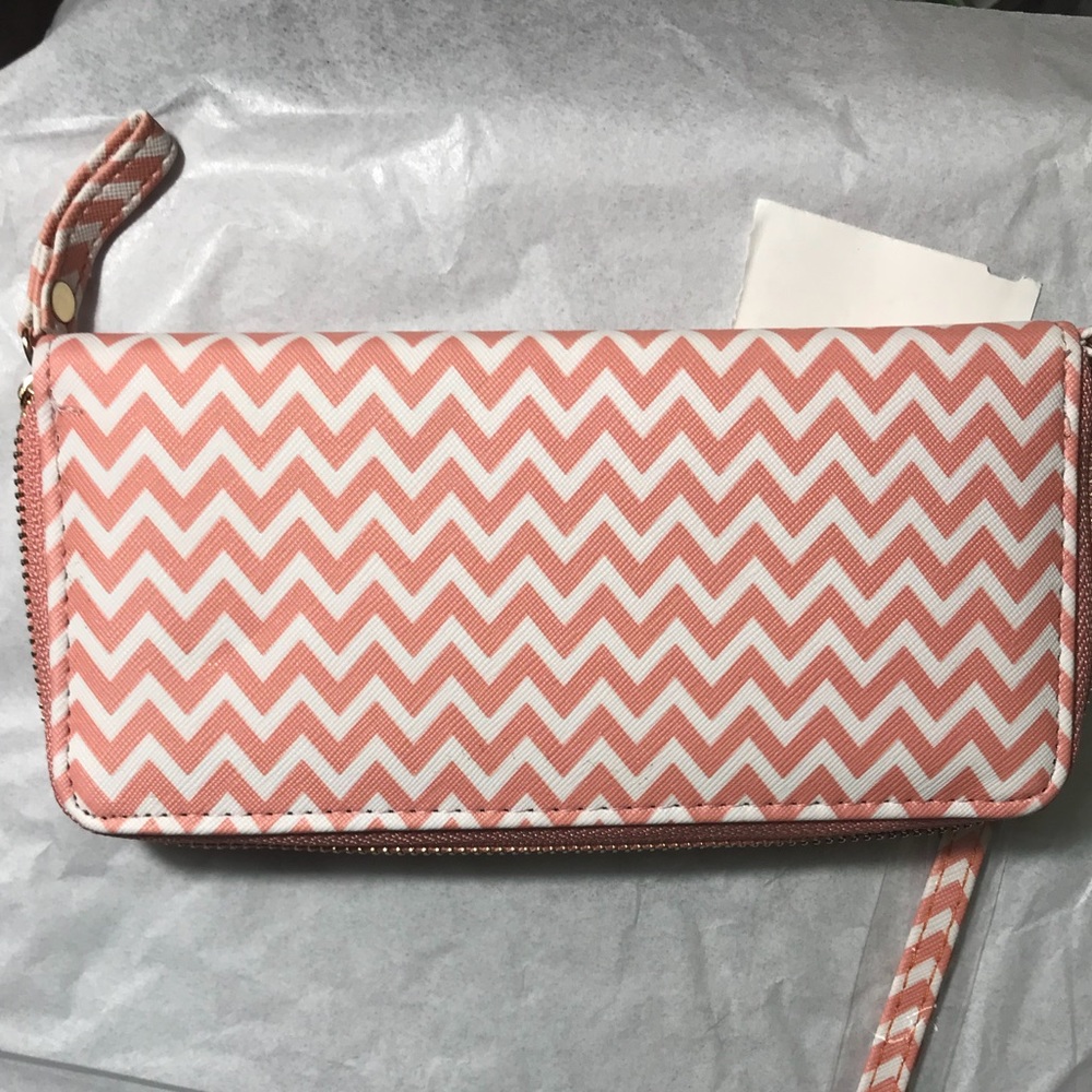New Woman’s White and peach Wallet